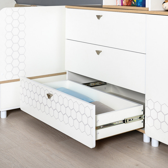 Эйп Детская № 3, цвет белый/дуб белый, сп. м. 800х1600 мм., б/м, основание есть, максимальная нагрузка 80 кг., рекомендуемая высота матраса 120 мм.